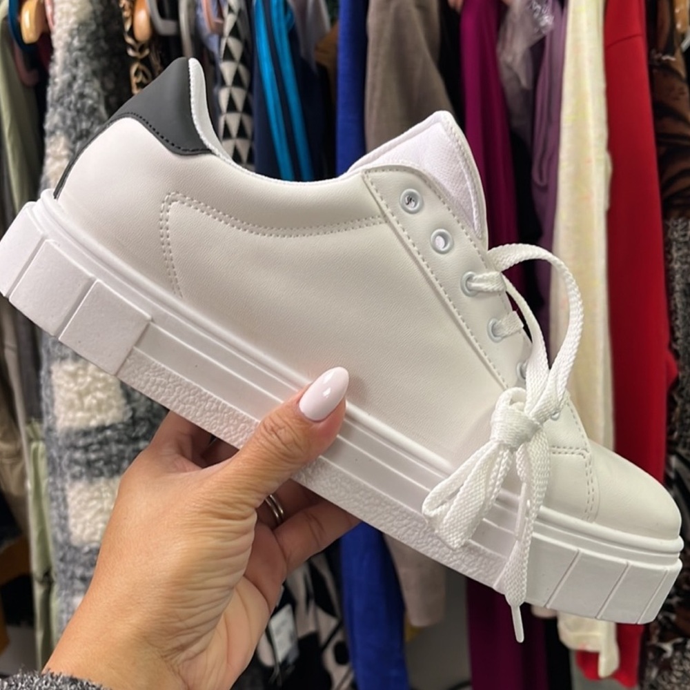 MISS SELFRIDGE Sneakers